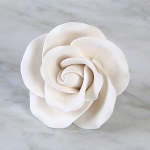 Large Tea Roses White 2″ 6 CT