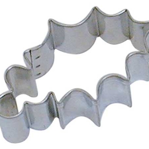 Holly Leaf Cutter 3 1/4″