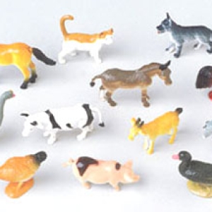 Animals Farm Assorted 2 1/2″ 12 CT