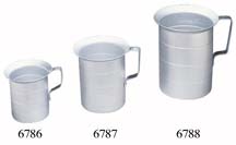 1 Quart Metal Measuring Cup