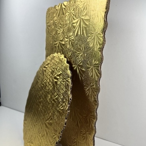 1/2 Sheet Gold Scalloped 50 CT
