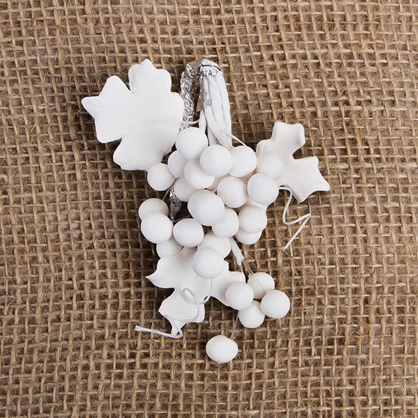 White Bunch of Grapes 16 CT