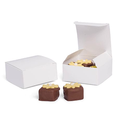 Maxi Candy Folding White Box EA 2 1/2" X 2 1/2" X 1 1/8"
