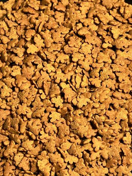 Gingerbread Man Shapes 5 LB